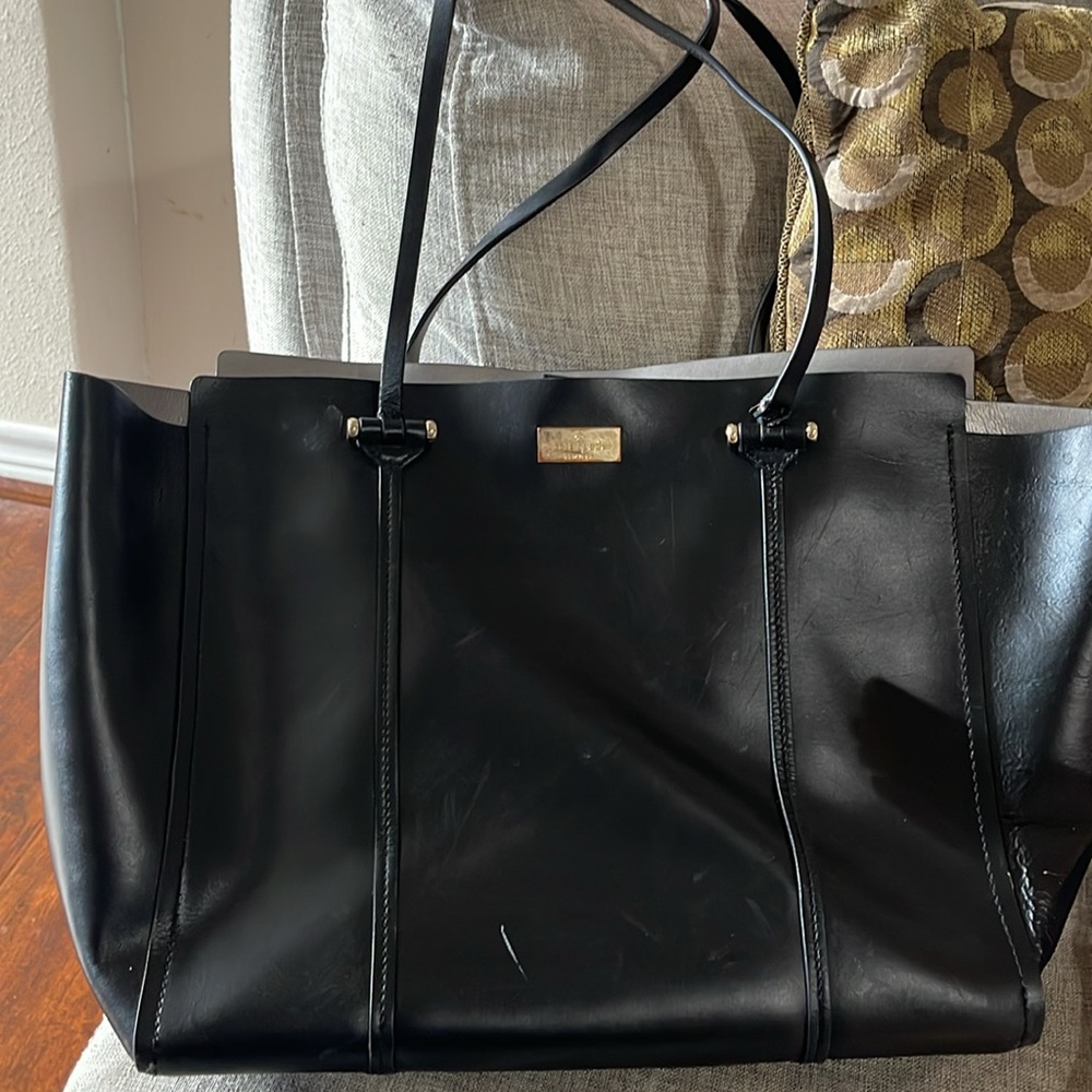 Black Kate Spade purse with wallet